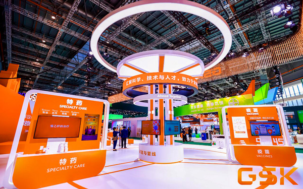 高档展位搭建设计：定制化展台让品牌更出彩！